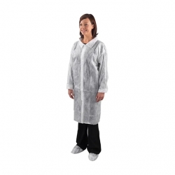 Polypropylene Gown with Snap Closure - FIELD