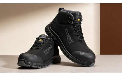 Cls Strengthens Its Leadership In Safety Footwear With The For Walk Range